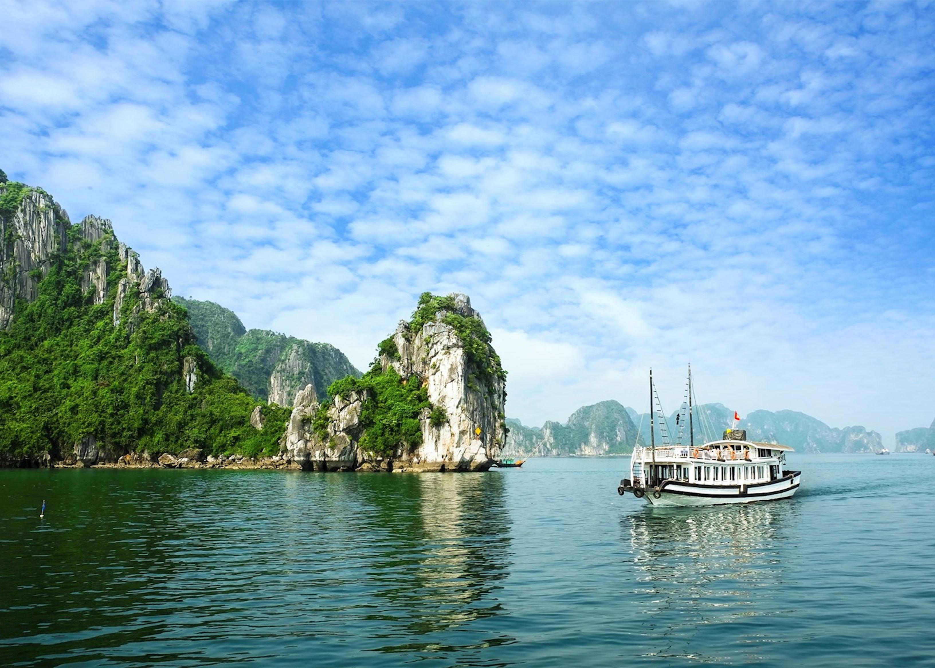 Visit Ha Long Bay 1 day